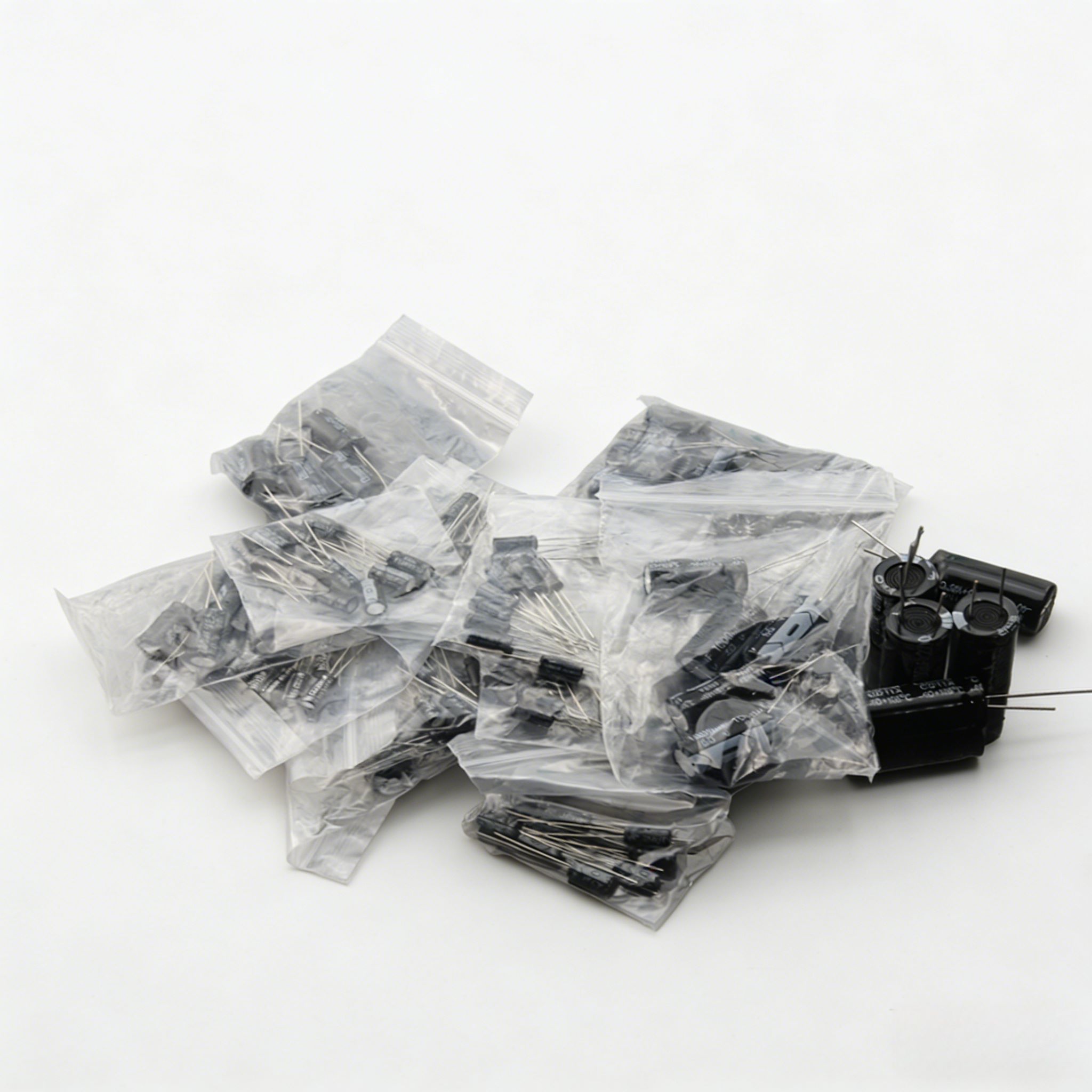 120PCS 15 Values Aluminum Elec – обзор и цена Electronics Repair Hobby